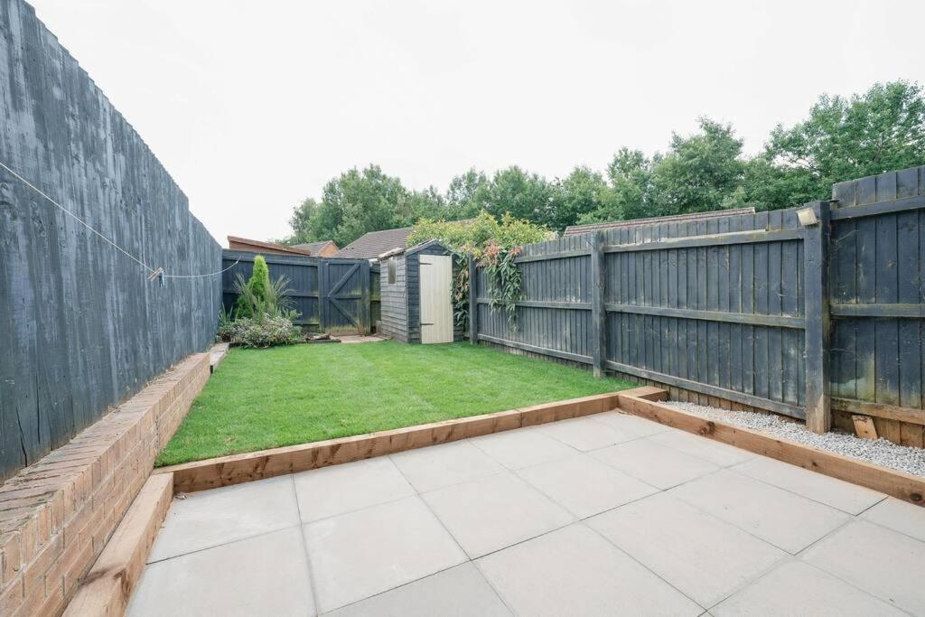 Stylish 2-Bed Home - For Company Contractor And Leisure Stays - Nec, Airport, Hs2, Contractors, Resort World Birmingham Extérieur photo